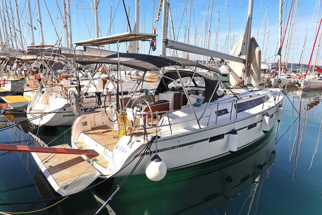 Bavaria Cruiser 41 - 3 cab. Kirka